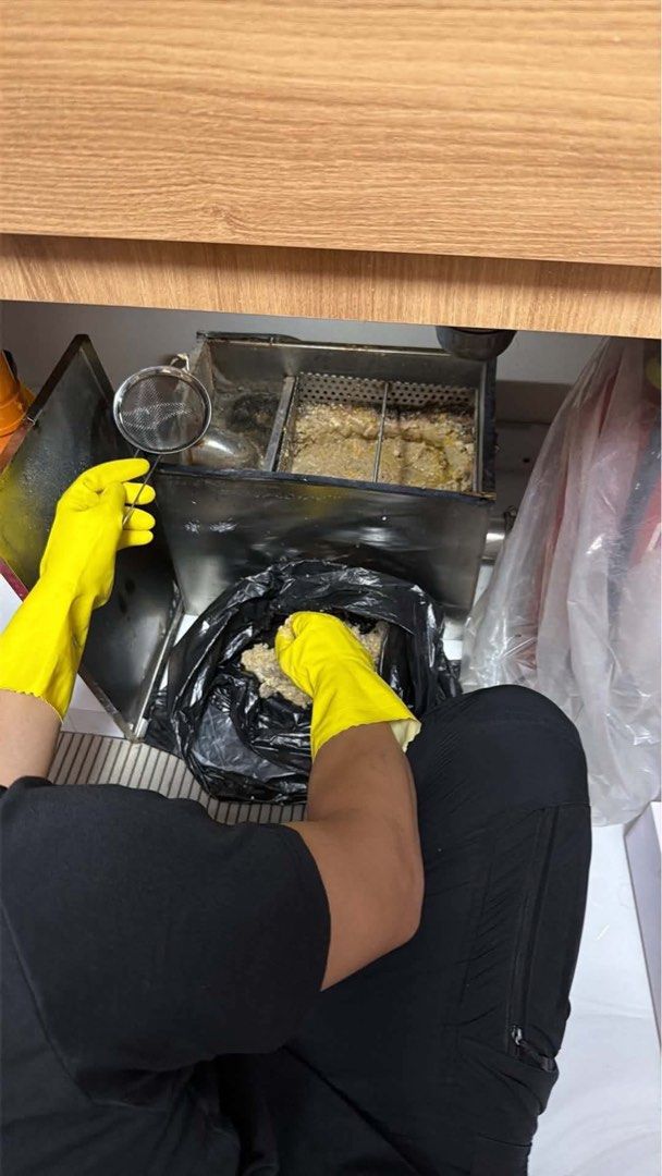 Grease Trap Cleaning (Category: Others) located in Manila. Submitted by saintapparelsco (Listing ID 1459620143, Image 3). Description: 🧼 GREASE TRAP CLEANING – FOR AS LOW AS ₱599! 🧼 Iwas-baho. Iwas-bara. Iwas-reklamo sa Condo Admin at Tenants! • ALL-IN SERVICE: Sagot na namin ang Labor, Gamit, Waste Disposal, at Transpo. • PARA SA: Airbnb Hosts, Apartment/Condo Owners, & Tenants • COVERAGE: Metro Manila, Bulacan, Cavite, Laguna, & Tagaytay 📅 B