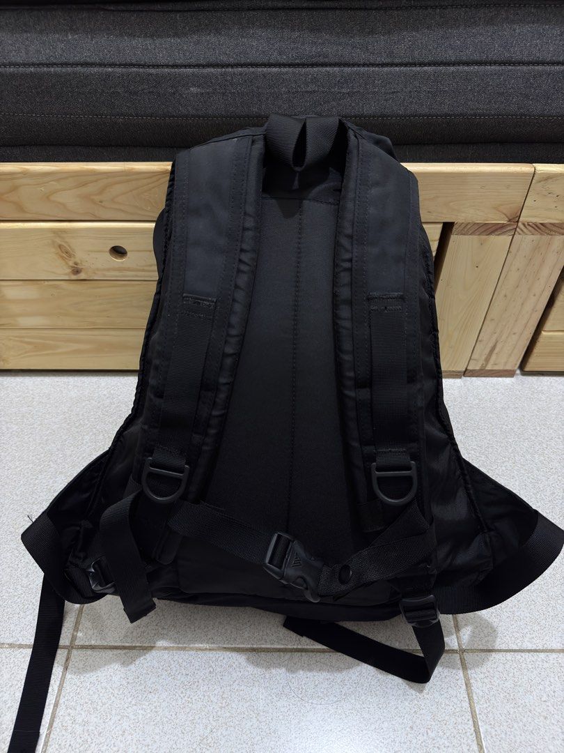 Gregory (Day Pack) official Black Backpack (Category: Backpacks) located in Santa Cruz. Submitted by hongkongmarketph (Listing ID 1459599929, Image 3). Description: Gregory (Day Pack) official Black Backpack great condition need a little bit of cleaning nice in actual, unisex adult one size fits all easy to deal with, pm me. thank you! 😊 .