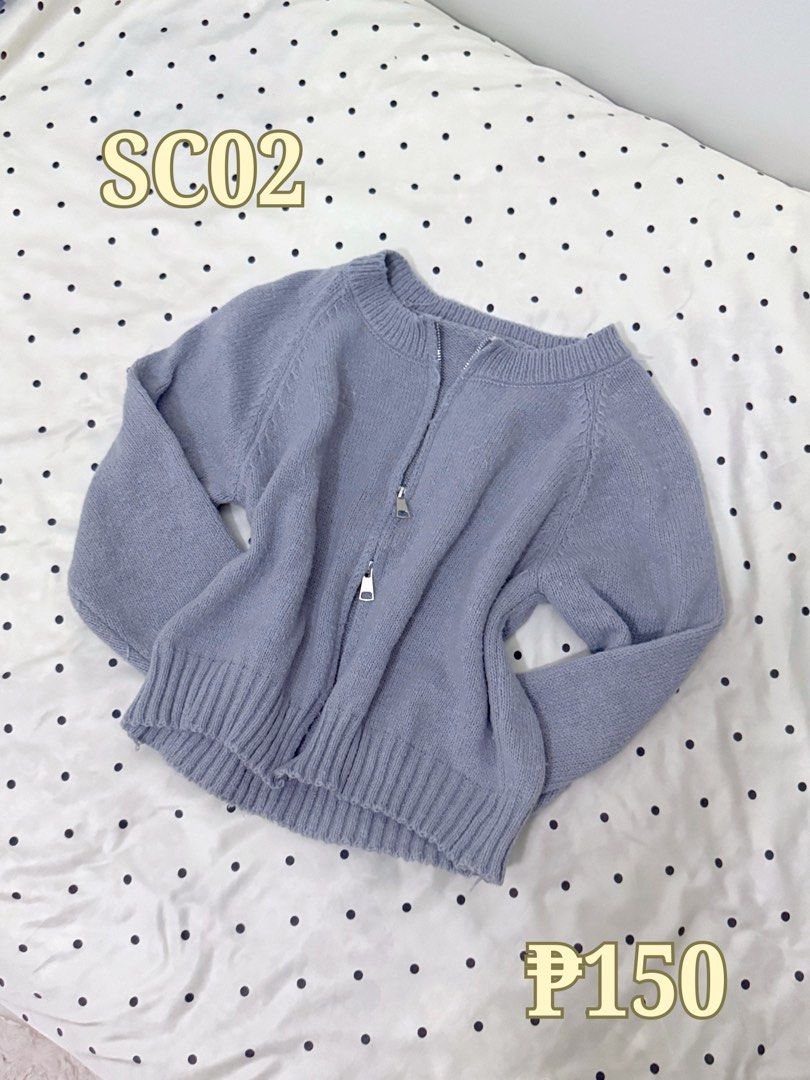 GREY DOUBLE ZIP SWEATER (Category: Longsleeves) located in Manila. Submitted by keiibee (Listing ID 1459637230, Image 1). Description: ꒰ PRE-LOVED CLOTHES ꒱ All items are pre-loved, so please manage your expectations. ♡ ✶ I will send actual videos and close-up shots so you can check the overall condition of the item before purchasing. ✶ Please note that pre-loved items may have minor signs of use. Any noticeable flaws will be disclosed and shown 