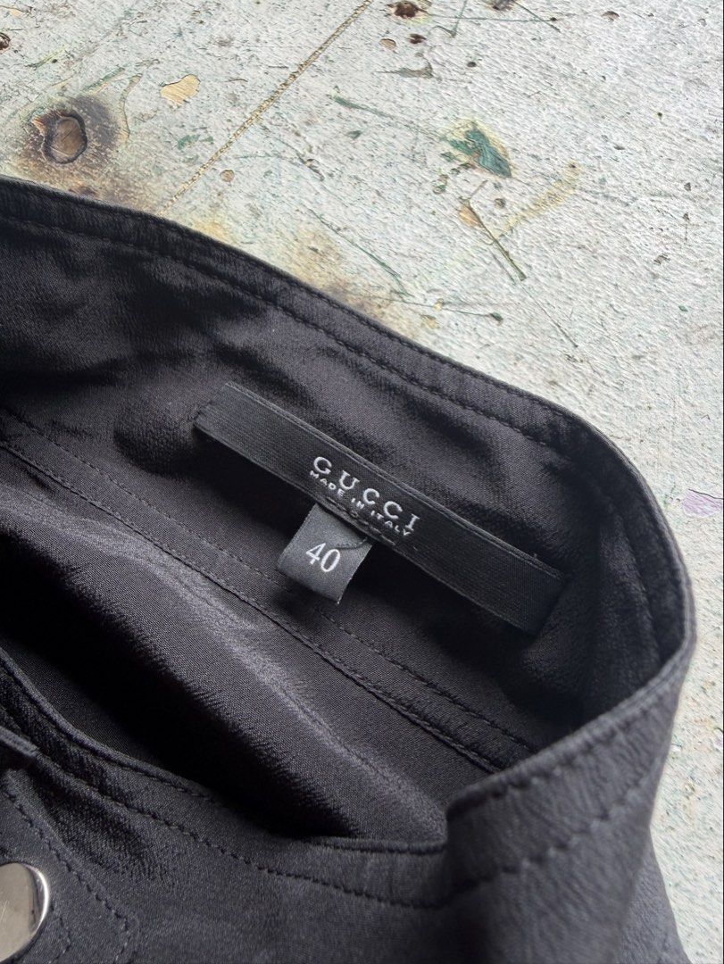 Gucci (Category: Longsleeves) located in Quezon City. Submitted by macleen17 (Listing ID 1459613709, Image 3). Description: Vintage Gucci Excellent Condition Size 40 No any issue Black color Gucci zipper Turtle neck Made in italy .
