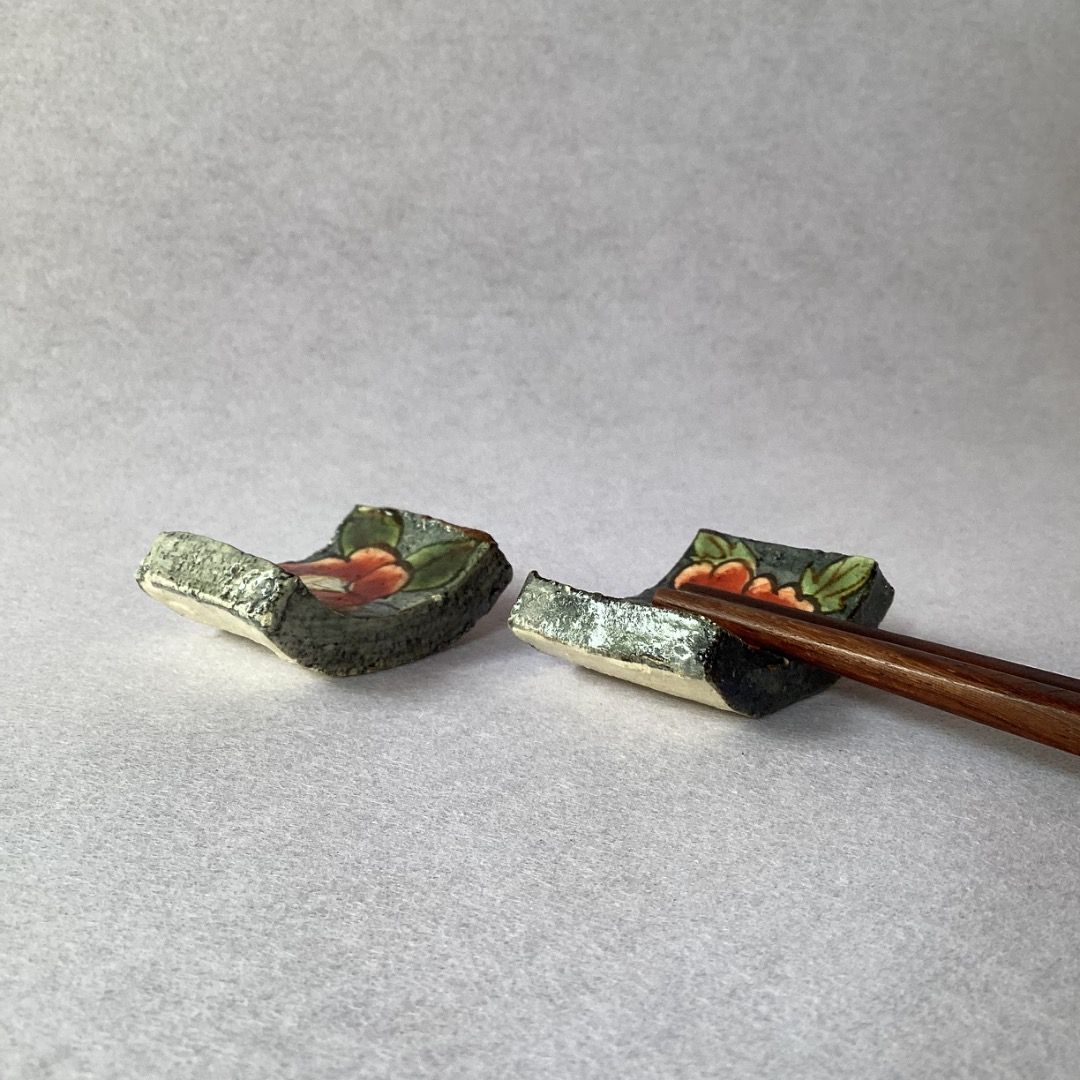 Hand-painted Ceramic Rests (Category: Dinnerware & Cutlery) located in Davao. Submitted by eclectic1925 (Listing ID 1459652683, Image 3). Description: Php150 for 2 Hand-painted Ceramic Rests Please REVIEW PHOTOS We use 100% repurposed packaging materials SF starts at Php70 via Flash Express First to pay.
