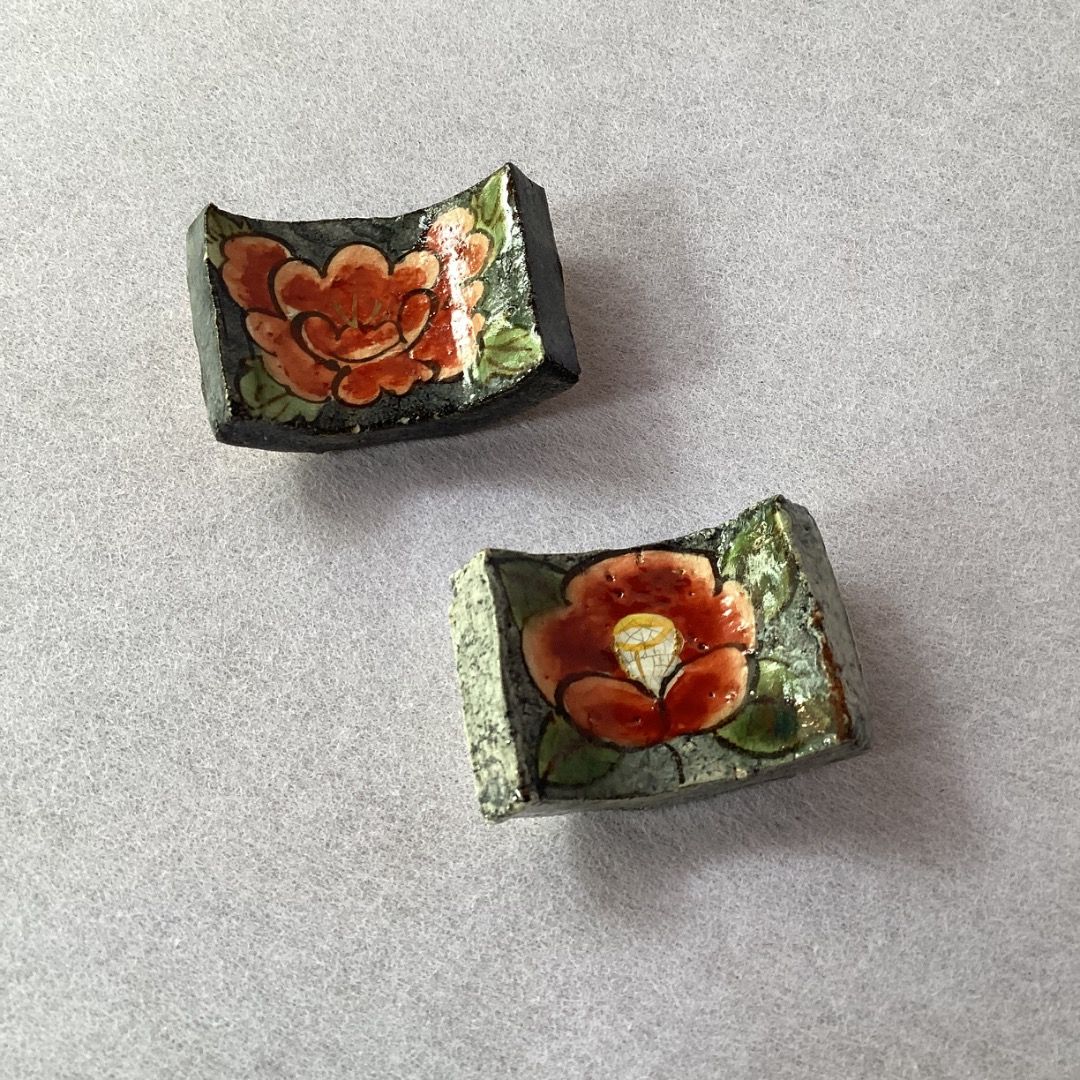 Hand-painted Ceramic Rests (Category: Dinnerware & Cutlery) located in Davao. Submitted by eclectic1925 (Listing ID 1459652683, Image 1). Description: Php150 for 2 Hand-painted Ceramic Rests Please REVIEW PHOTOS We use 100% repurposed packaging materials SF starts at Php70 via Flash Express First to pay.