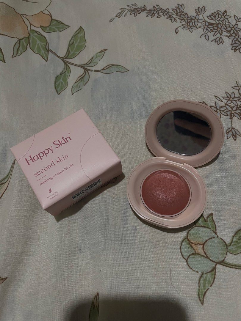 Happy Skin Melting Cream Blush (Category: Makeup) located in Manila. Submitted by sevdeclutter (Listing ID 1459672086, Image 1). Description: no issue ilang beses lang nagamit. shade: pink flush.