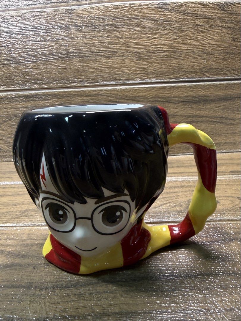 harry potter head mug (Category: Coffee & Tea Tableware) located in Quezon City. Submitted by fashionifywardrobe8899 (Listing ID 1459650789, Image 1). Description: .