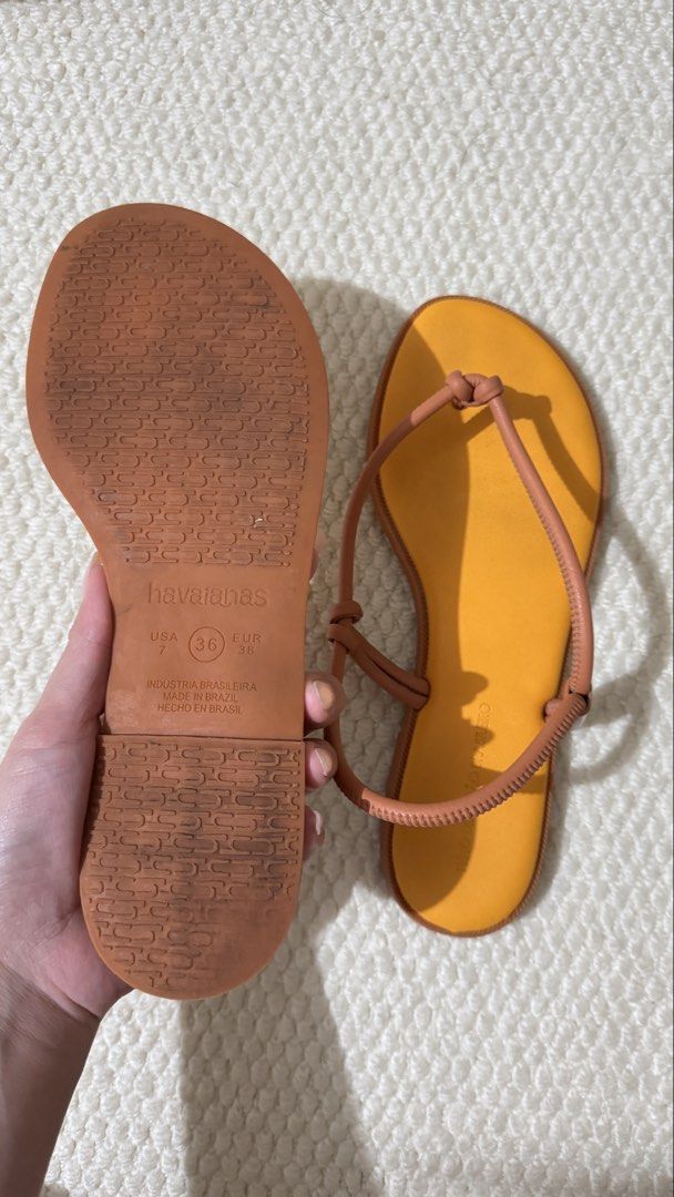 Havaianas Sandals Una (Category: Flats & Sandals) located in Tanza. Submitted by jatdown (Listing ID 1459553200, Image 3). Description: HAVAIANAS Sandals Una - slightly used, clean - size 38 EUR USA 7 - bought for PHP 3495 - selling for PHP 1000, negotiable Meet-Up / Delivery - Vito Cruz, anywhere along Taft Ave. - Tanza, Cavite - delivery fee will be shouldered by the buyer RFS: migration decluttering.