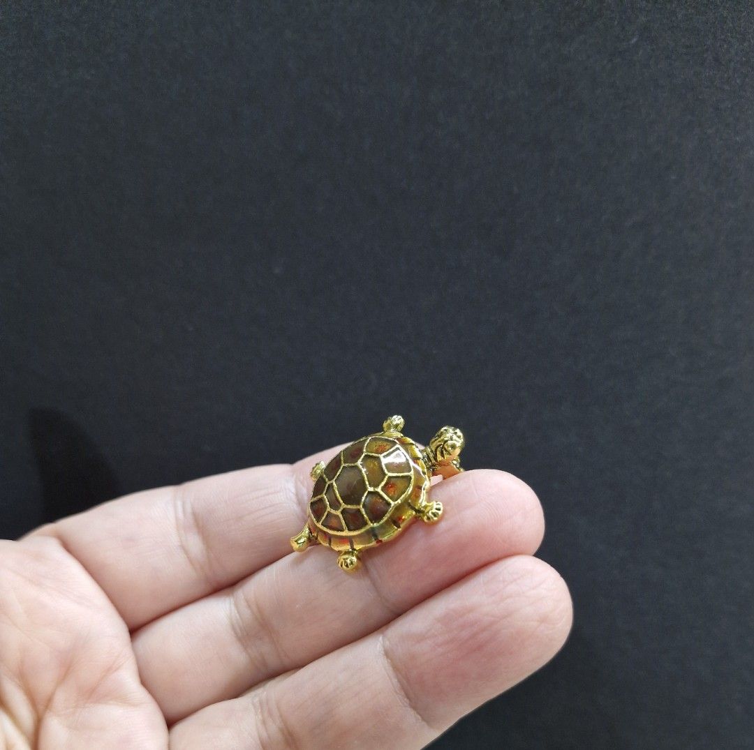 Hawksbill Turtle Brooch (Category: Brooches) located in Taguig. Submitted by mommaschoice (Listing ID 1459585339, Image 2). Description: Brand new Beautifully crafted brooch design Lightweight won't damage fabric Perfect for suits, scarfs, shawl, jackets Ships nationwide.