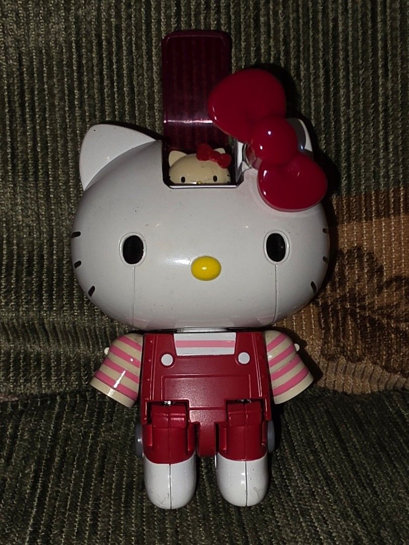 Hello Kitty Bandai Chogokin (Category: Figurines & Statues) located in Baguio. Submitted by shellcollector (Listing ID 1459608285, Image 3). Description: Hello Kitty Bandai Chogokin Diecast, heavy Missing projectile hands No stand and box 1200 Pesos Baguio shipping.