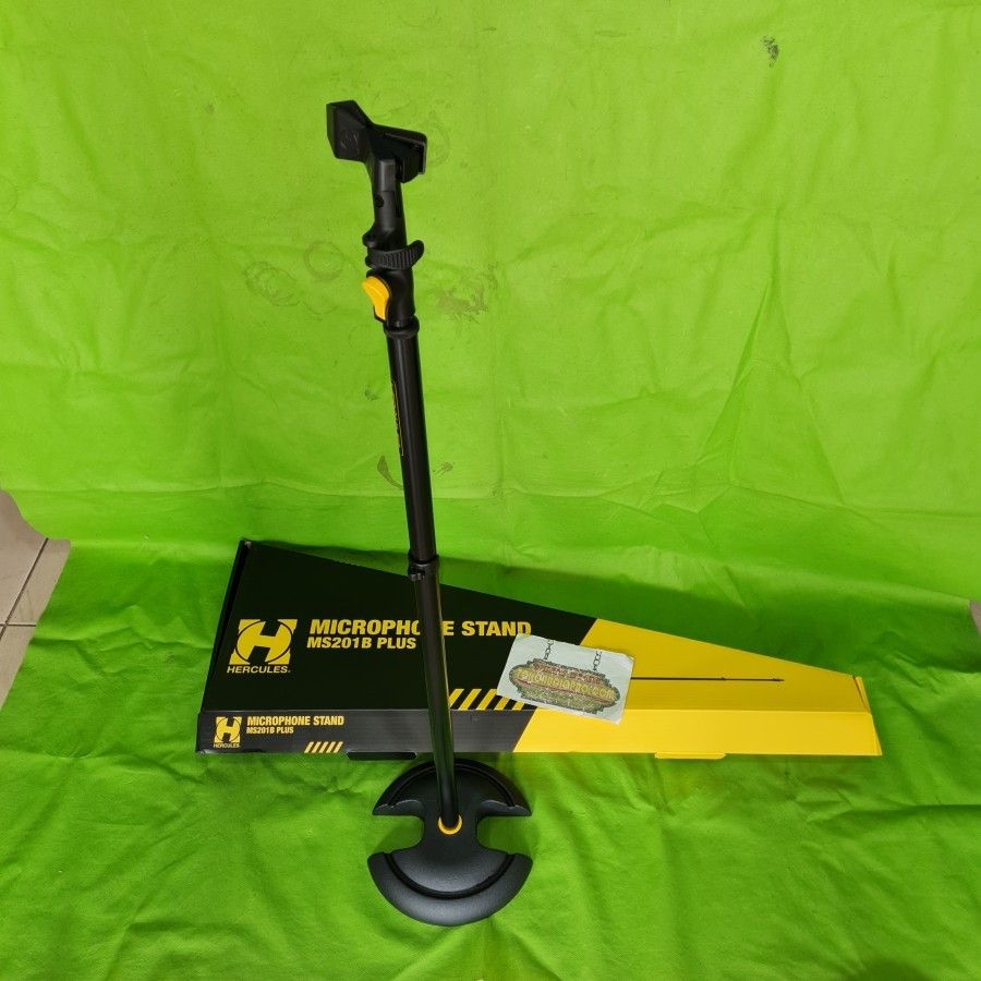 Hercules MS201B plus Quick n ez adjust H base microphone stand (Category: Microphones) located in Cainta. Submitted by sixsigaw.76 (Listing ID 1393204201, Image 1). Description: first 3pix for ref only. Brand new Hercules straight quick n" EZ height adjust H base micstand never been used marikina area..