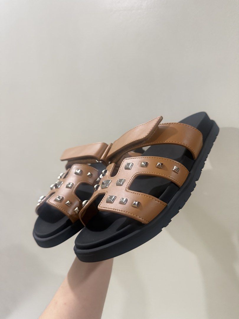 Hermes EUR 38 (Category: Sandals) located in Antipolo. Submitted by ceraken_luxpreloved (Listing ID 1459541722, Image 3). Description: .