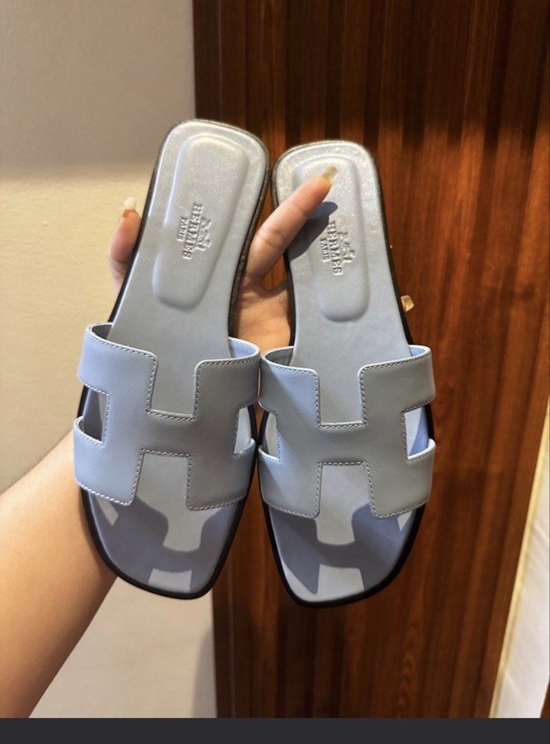 Hermes EUR 38 (Category: Sandals) located in Antipolo. Submitted by ceraken_luxpreloved (Listing ID 1459576463, Image 1). Description: .