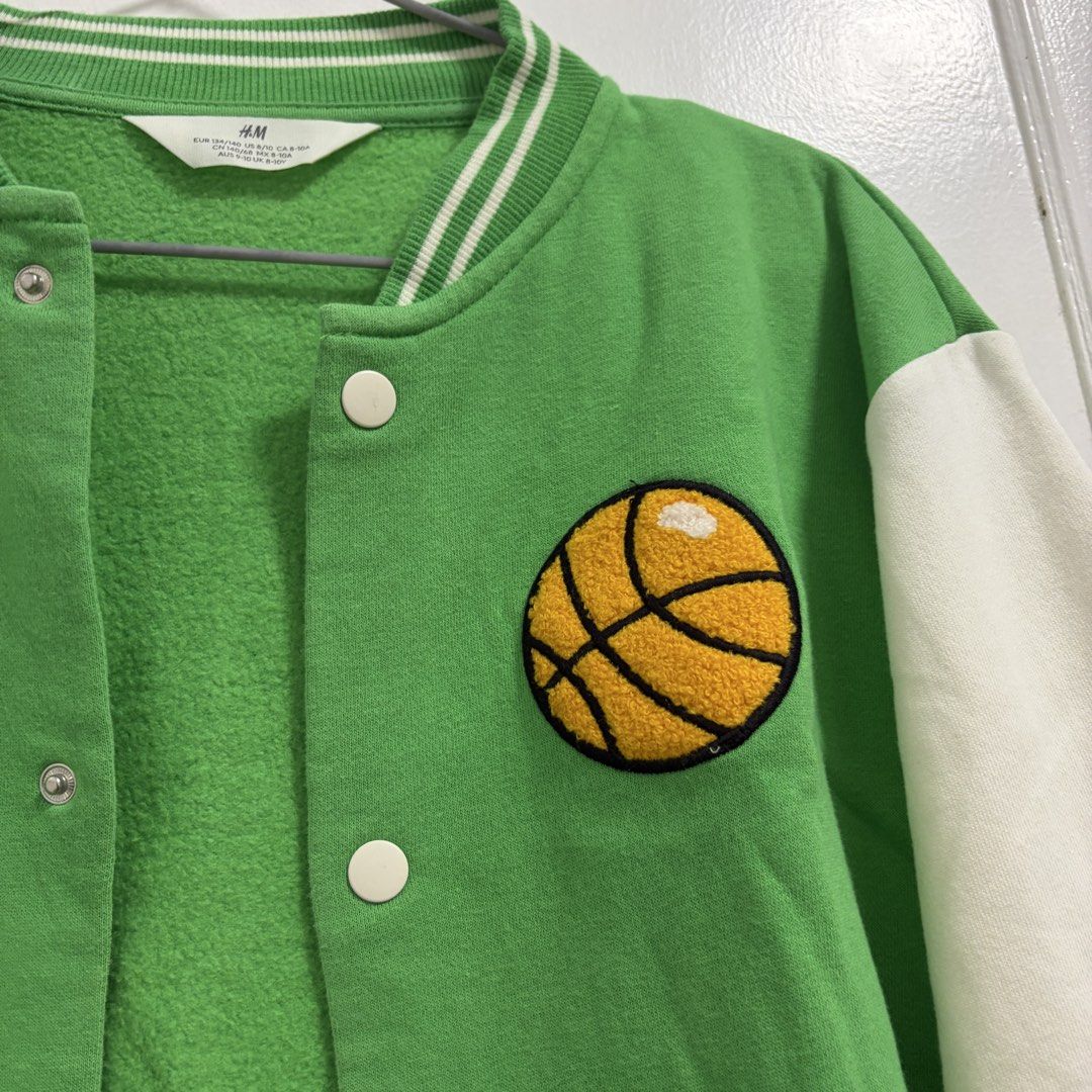 H&M Green Varsity Jacket with Basketball Patch (Category: Coats, Jackets and Outerwear) located in Muntinlupa City. Submitted by 13gracious (Listing ID 1459656322, Image 2). Description: .