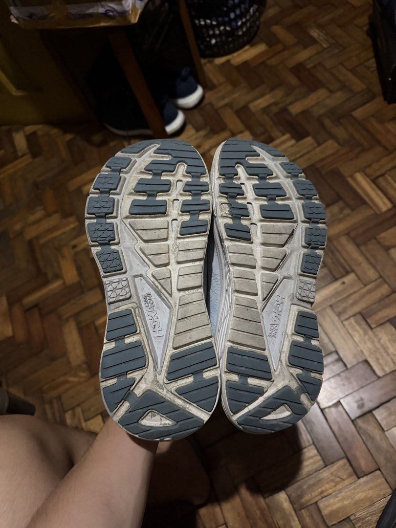 Hoka Gaviator 4 Running Shoes (Category: Activewear) located in Manila. Submitted by goldenstar_3d8115 (Listing ID 1459654408, Image 2). Description: size 10.5 us no major damage no box negotiable.