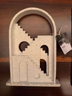 (Category: ) located in . Submitted by caerula (Listing ID 1459494976, Image 1). Description: .