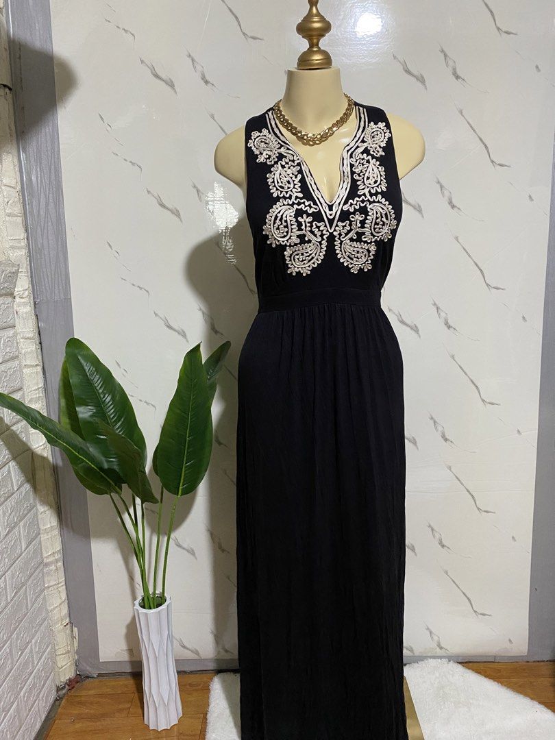INC embroidered black maxi dress (Category: Dresses) located in Taguig. Submitted by KL_Outfits (Listing ID 1459519464, Image 3). Description: .