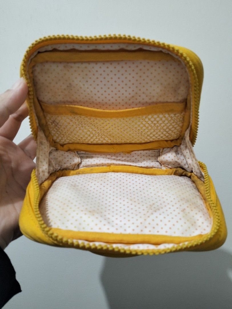 Innisfree Yellow Polka Dots Pouch (Category: Purses & Pouches) located in Baguio. Submitted by toys_of_yesteryear (Listing ID 1459616198, Image 3). Description: LOCATION: Baguio City PRICE: posted + sf DESCRIPTION: 👉 Innisfree pouch, zipper closure CONDITION: 👉 Used, needs washing 👉 Item description is subjective so buyers are encouraged to rely on their judgement based on the pictures posted before buying. Actual photos posted. 👉 SOLD AS IS,