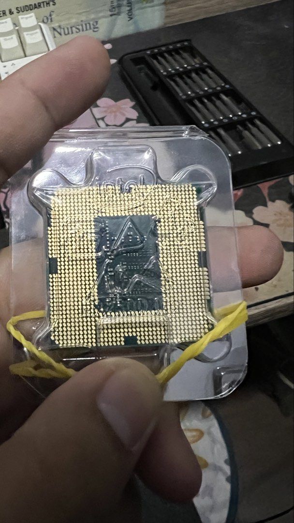 Intel Core i5-4590 SR1QJ 3.30GHz CPU Processor (Category: Computer Parts) located in Cavite. Submitted by playfoolcloud_0409 (Listing ID 1459662640, Image 2). Description: - Intel Core i5-4590 Processor - Clock Speed: 3.30GHz - Model: SR1QJ - Tested and confirmed working - Selling because of system upgrade - Includes original plastic casing.