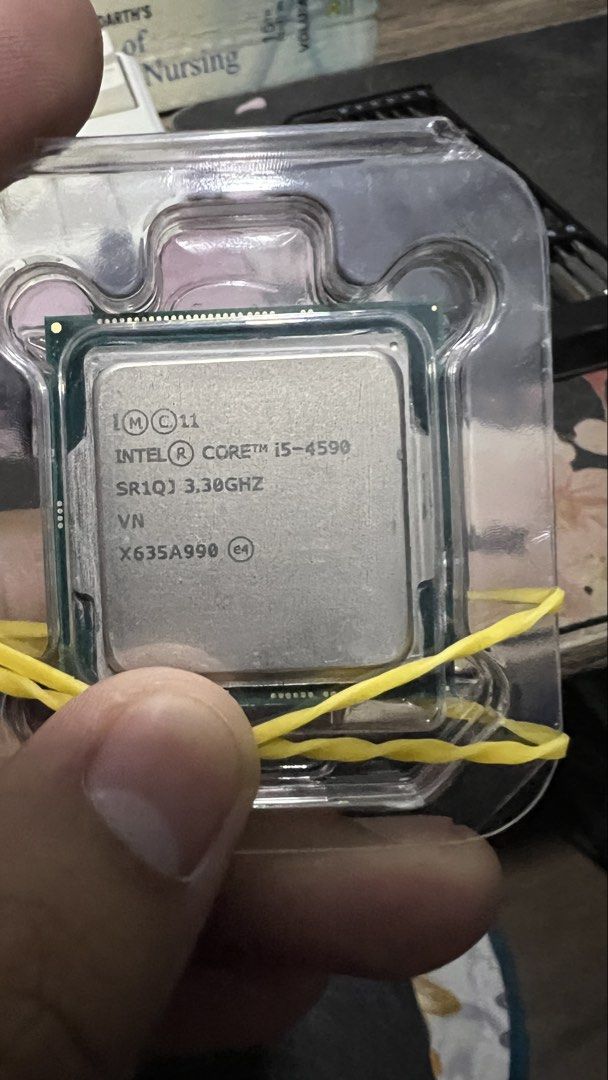 Intel Core i5-4590 SR1QJ 3.30GHz CPU Processor (Category: Computer Parts) located in Cavite. Submitted by playfoolcloud_0409 (Listing ID 1459662640, Image 1). Description: - Intel Core i5-4590 Processor - Clock Speed: 3.30GHz - Model: SR1QJ - Tested and confirmed working - Selling because of system upgrade - Includes original plastic casing.