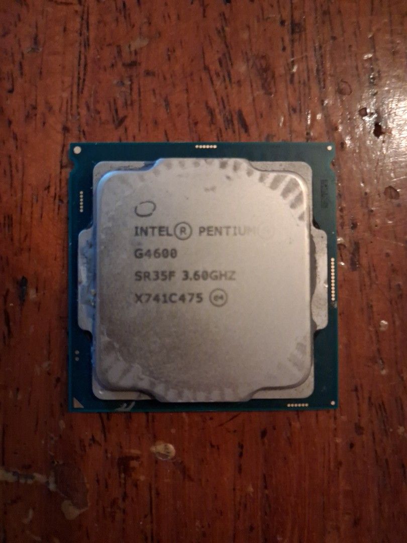 Intel pentium G4600 (Category: Hard Disks & Thumbdrives) located in Quezon City. Submitted by bt-enterprises (Listing ID 1459551223, Image 3). Description: Core Specifications Cores: 2 Threads: 4 (Featuring Hyper-Threading technology) Base Frequency: 3.60 GHz Socket: LGA 1151 Microarchitecture: Kaby Lake (7th Generation) Integrated Graphics: Intel HD Graphics 630 Thermal Design Power (TDP): 51W [1, 2, 3].