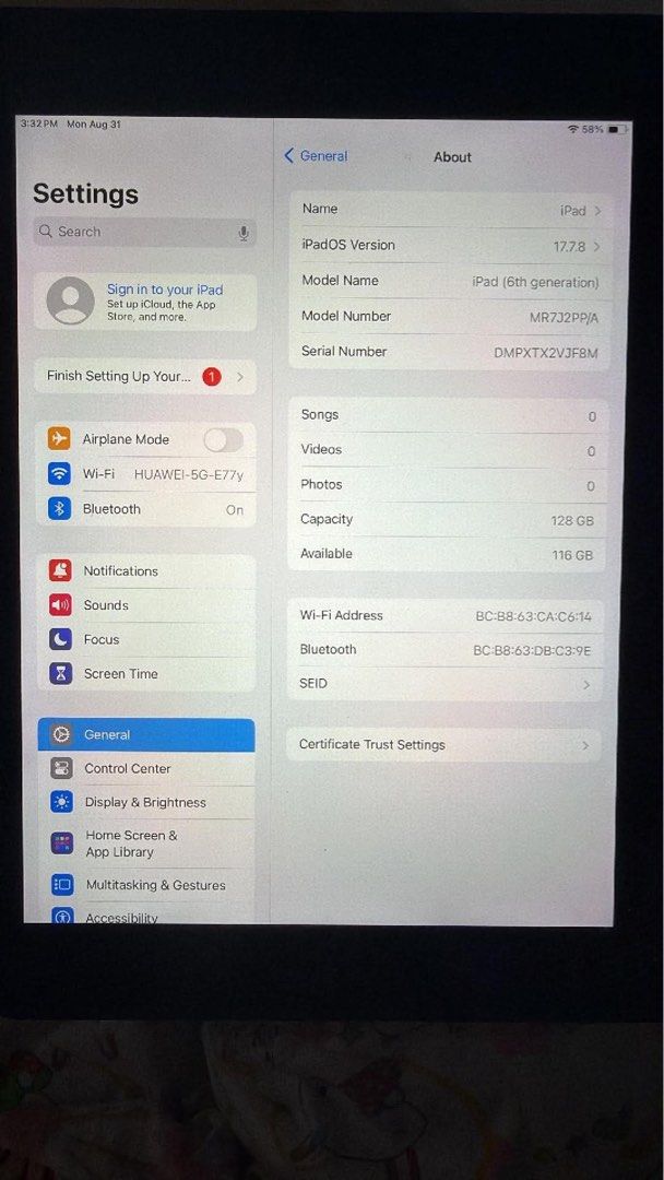 iPad 6th Generation 128GB WIFI (Category: iPad) located in Manila. Submitted by crlosryes2.0 (Listing ID 1459587750, Image 2). Description: PRELOVED! Helping a friend! :) - iPad 6th Generation - 128GB Storage - WiFi Model - Ideal for everyday use Pm me for questions thanks! .