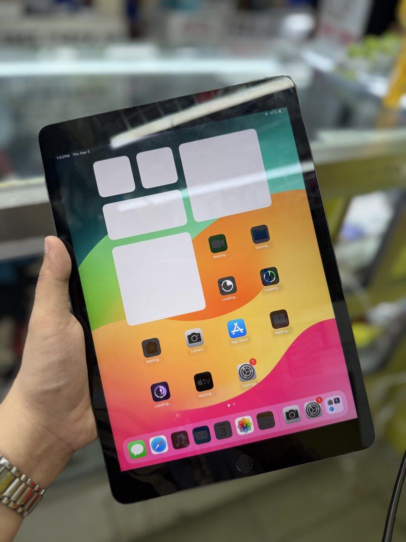 Ipad 9th gen 256GB wifi only no issues 98% smooth (Category: iPad) located in San Juan City. Submitted by najihahtelecomshop2018 (Listing ID 1459562573, Image 3). Description: Legit Store | Original unit FOR SALE | TRADE / SWAP ▫️INSTALLMENT thru: 🔸Credit Card (straight / installment) 🔸Ggives / Gcredit + 6% interest 🔸Spay Later + 6% interest (RFS: Buy and Sell any kinds of Gadgets) Description: Ipad 9th gen 256GB ( other GB are also available)