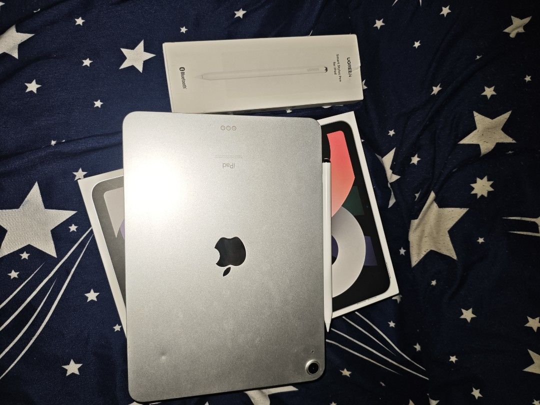 Ipad Air 4th Gen 64GB (Category: iPad) located in Manila. Submitted by potorotot (Listing ID 1459510518, Image 2). Description: iPad Air 4th Generation 64GB Price: ₱15,000 (Slightly Negotiable) with FREE UGREEN Smart Stylus Pen Condition: • Fully working / smooth performance • Touch ID - WORKING ✅ • Display & touch - WORKING ✅ • Speakers - WORKING ✅ • USB-C charging - WORKING ✅ • Wi-Fi - WORKING ✅ • Cameras - WORKING ✅ • No major functional issue
