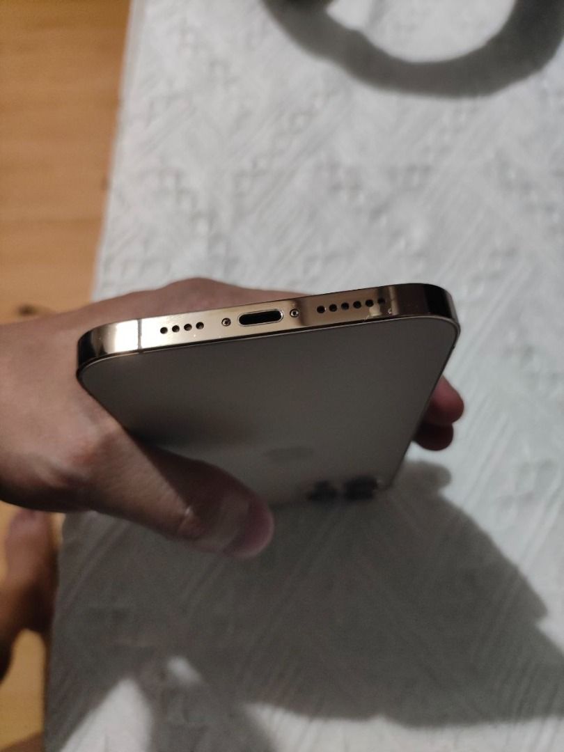 Iphone 12 Pro Max (Category: iPhone 12 Series) located in Caloocan City. Submitted by granddeer_0d7b86 (Listing ID 1459529475, Image 3). Description: Iphone 12 Pro Max 128gb 76% originnal battery - Factory Unlock / Any sim ✅ - Face ID ✅ - True Tone ✅ - No dents / Scratches ✅ - No Any / Hidden Issue ✅ - no replace parts - Check all you want.