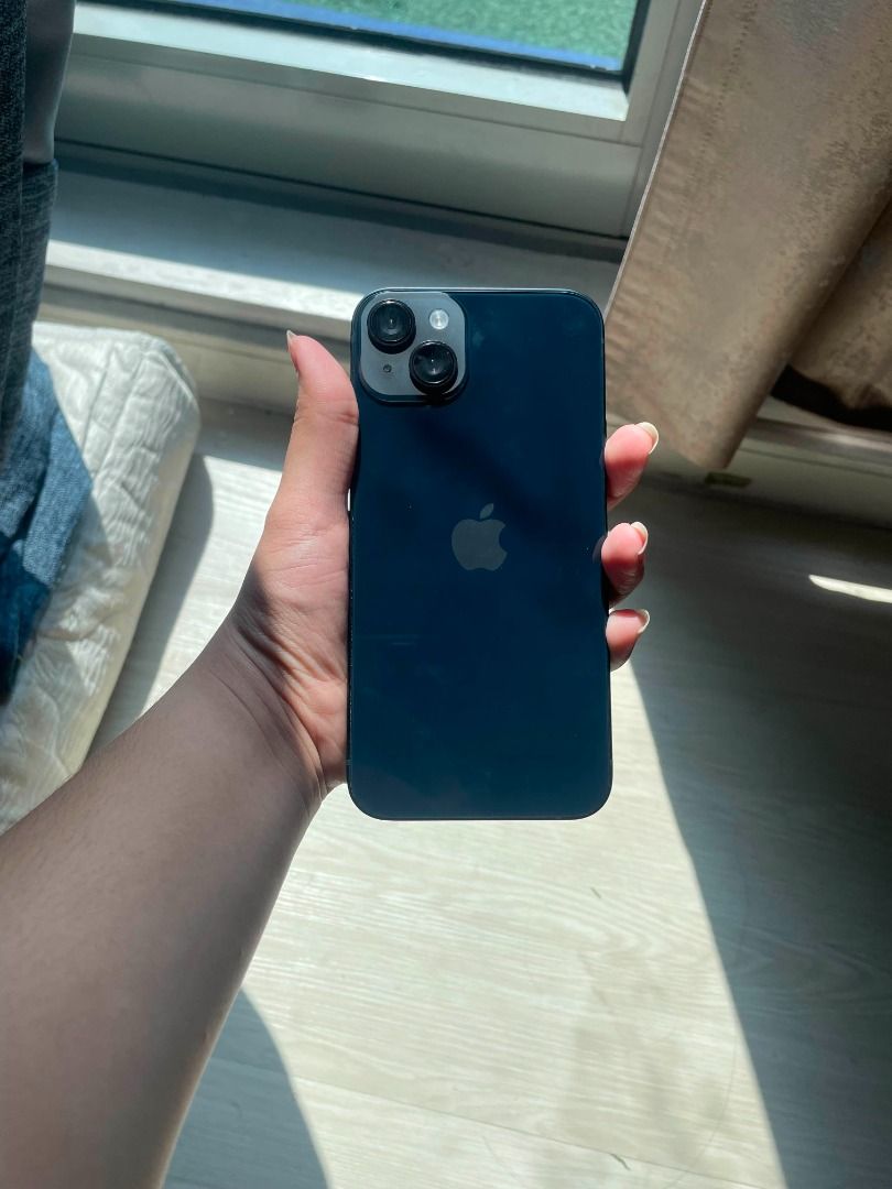 IPHONE 14 PLUS (Category: iPhone 14 Series) located in Caloocan City. Submitted by avemoldez (Listing ID 1459620182, Image 1). Description: IPHONE 14 PLUS 128GB MIDNIGHT ALL WORKING Minimal paint chip SOBRANG KINIS PA PEDE S MAARTE FACE ID TRUE TONE ICLOUD UNLI RESET NO SIM RESTRICTION BATTERY HEALTH:100% NEWLY REPLACED ORIG BATT MAKUNAT YUNG BATT NETO GUYS NEGOTIABLE PAG KUKUNIN TODAY OR SURE BUYER.