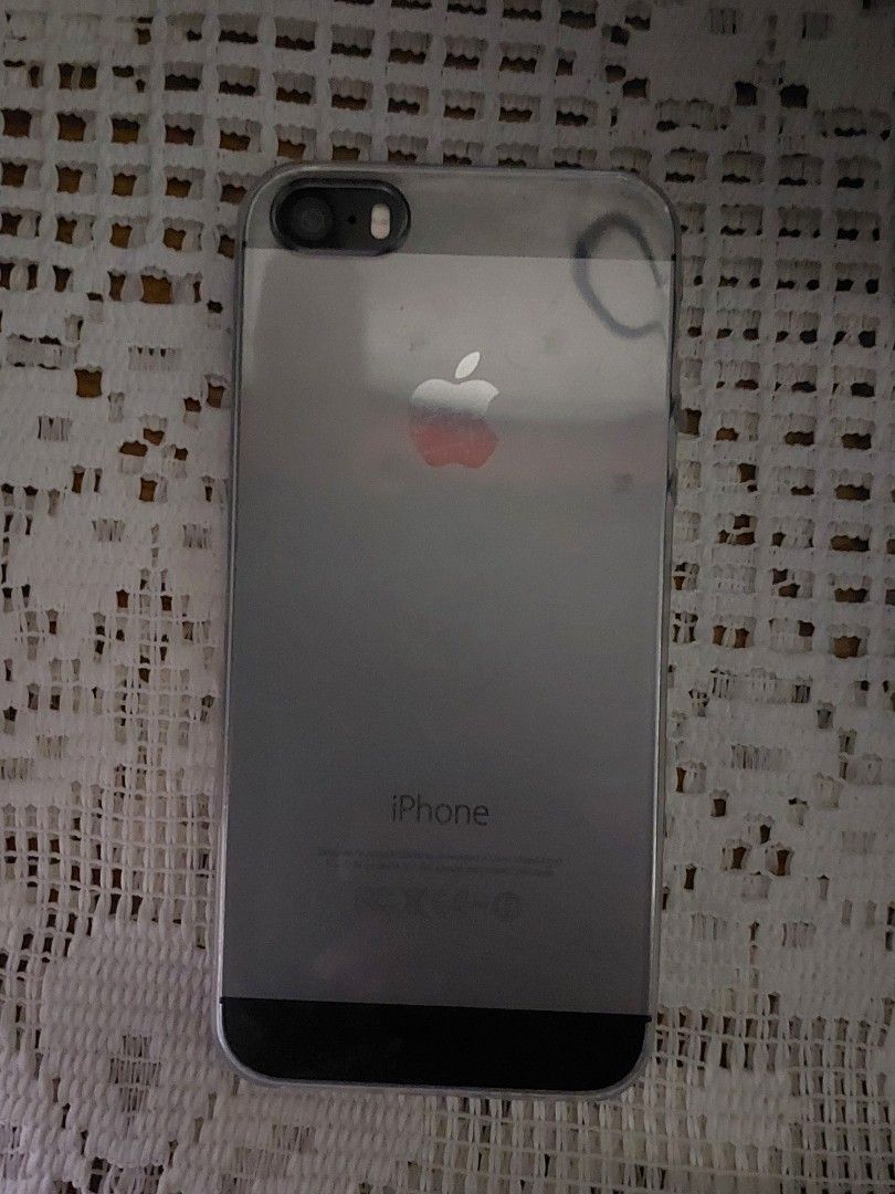 iphone 5s 16GB space grey (Category: Others) located in Leyte. Submitted by pissmypants (Listing ID 1459590591, Image 1). Description: selling my iphone 5s 16GB in space grey!! - front cam and back cam works perfectly!! (sample pics i personally took shown in slide 3&4) - honest flaw: has ghost touch, sometimes you need to press multiple times for it to register. sometimes the phone registers ur touch as something else - all buttons are working -
