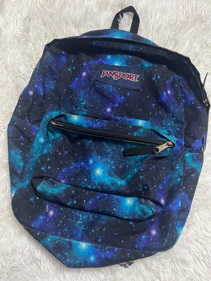 Jansport Galaxy Print Backpack (Category: Backpacks) located in Manila. Submitted by senggggg. (Listing ID 1459660944, Image 2). Description: good condition working zip need wash minimal sign of use .