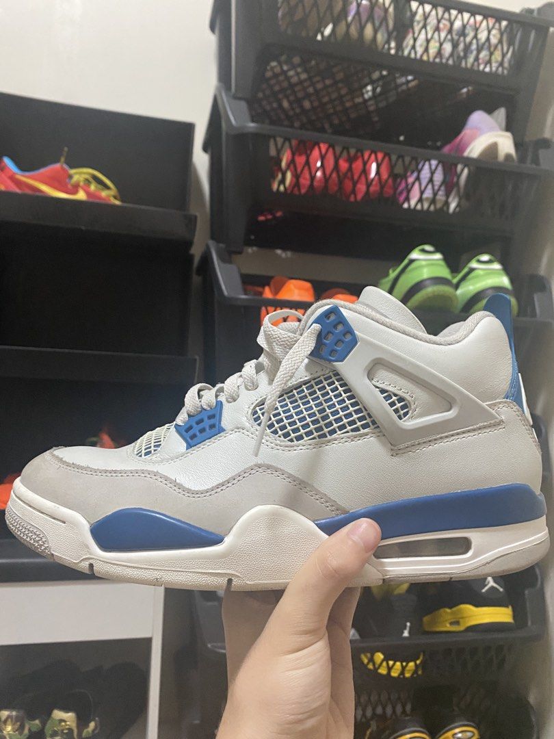 Jordan 4 Military Blue Size 10 US (Category: Sneakers) located in Pasig City. Submitted by hogthevision12 (Listing ID 1459528202, Image 3). Description: -Jordan 4 Military Blue - US 10 -used -with box -dm for more photos or mssnger .