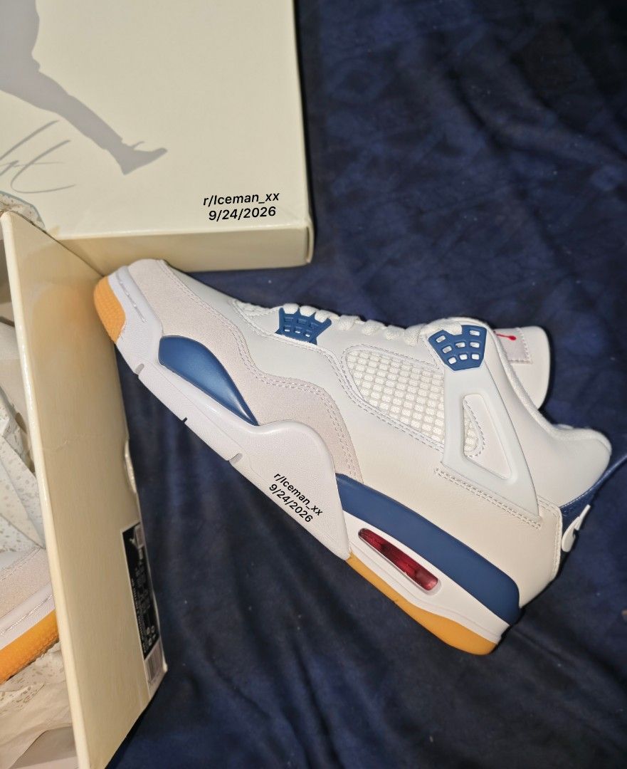 Jordan 4 SB Navy (Category: Sneakers) located in Dasmarinas. Submitted by renjielars (Listing ID 1459661420, Image 2). Description: J4 SB Navy LJR Batch Size: 8.5/42 Condition: Used 2x 3.5k First to pay basis! Pass sa joy reserver Urdaneta, Pangasinan Loc Can ship via j&t or meetup around Urdaneta.