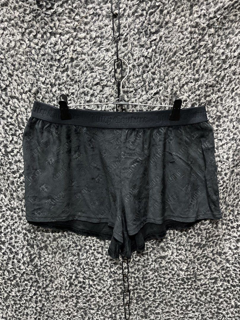 Juicy Couture Short | Size L (Category: Shorts) located in General Trias. Submitted by z_rchustlin.4 (Listing ID 1459612898, Image 1). Description: .