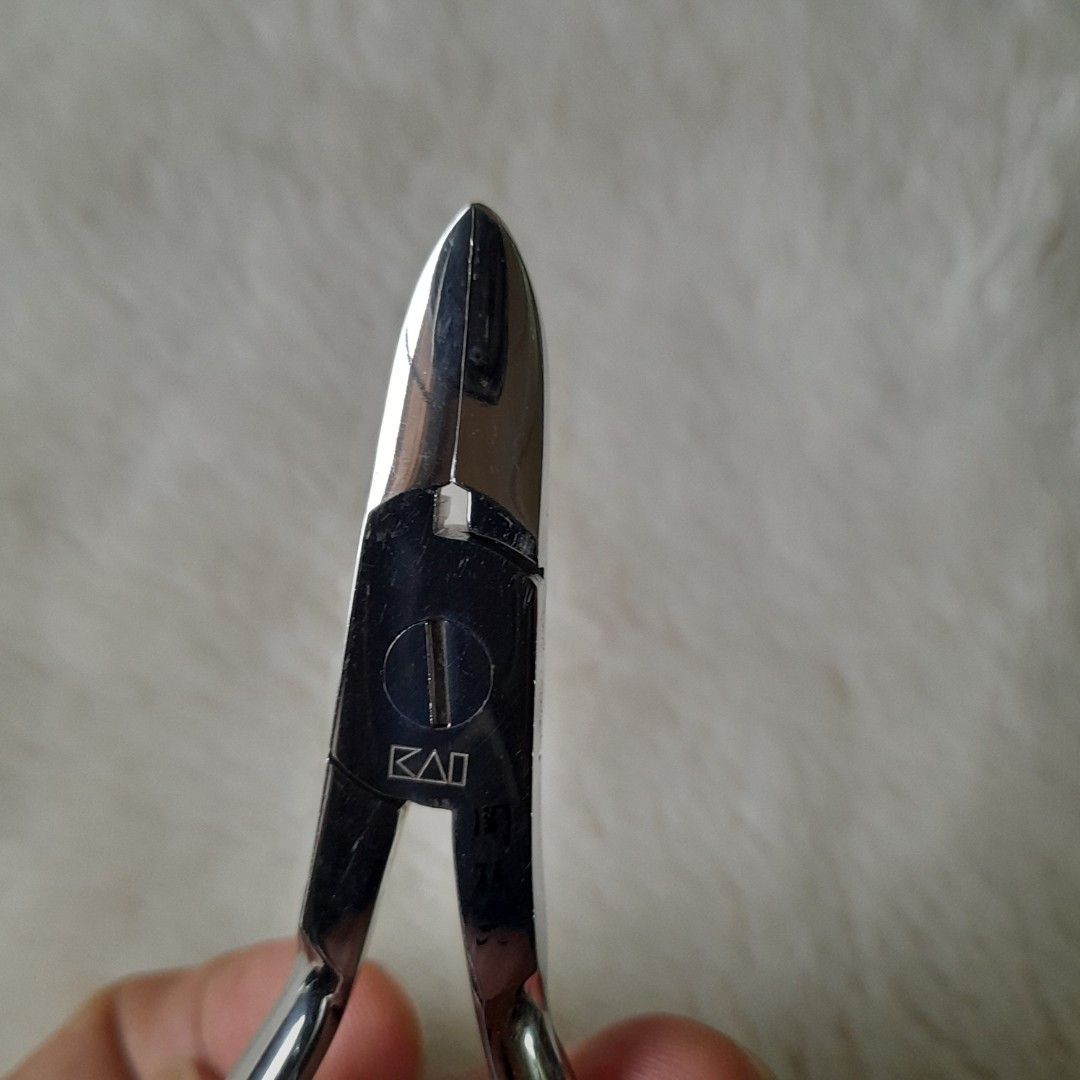 KAI Stainless Steel Big Nipper (Category: Hands & Nails) located in Bocaue. Submitted by marajapansurplus (Listing ID 1459684525, Image 3). Description: - Sharp stainless steel Big Nipper by KAI - Curved blades for precise cutting - Built-in nail file included - Ideal for personal grooming - Sturdy and durable construction - Easy to handle and use.