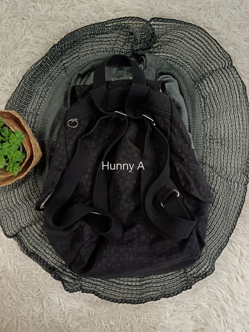 Kipling Backpack (Category: Backpacks) located in Kuala Lumpur. Submitted by hunny659447018 (Listing ID 1459592428, Image 2). Description: Kipling Backpack 🖤 Black colour available. Details & close-up photos are shown in the pictures. Interested? Feel free to proceed with chat 😊.