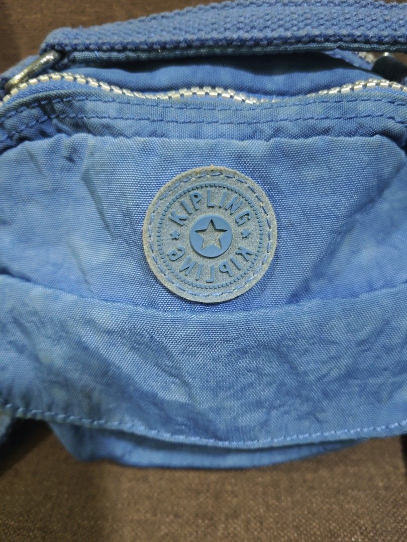 Kipling mini sling/backpack (Category: Cross-body Bags) located in Pili. Submitted by zaneombao03491 (Listing ID 1459508085, Image 2). Description: .