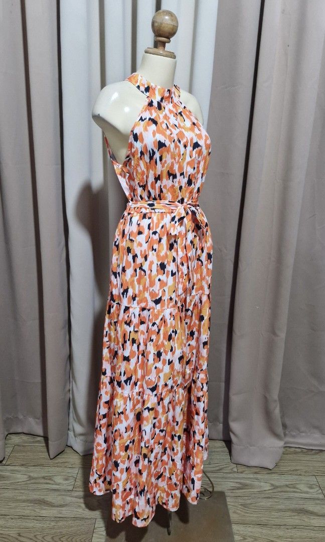 L: Shein Dress (Category: Dresses) located in Calabanga. Submitted by deniseallyson (Listing ID 1459684112, Image 2). Description: .
