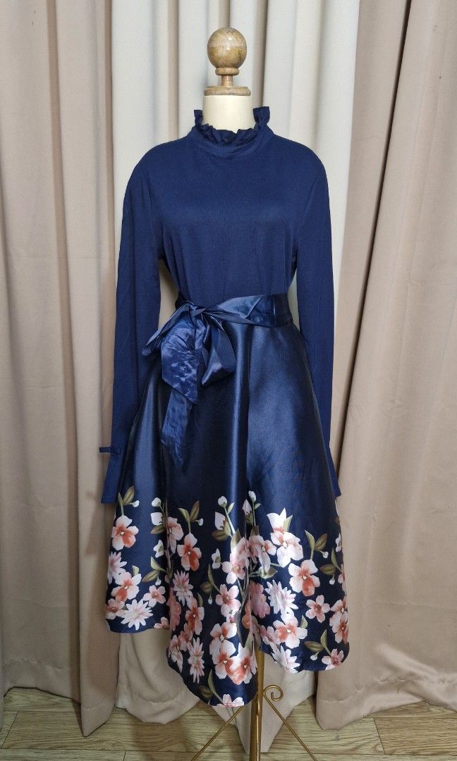 L: Shein Dress (Category: Dresses) located in Calabanga. Submitted by deniseallyson (Listing ID 1459686342, Image 3). Description: .
