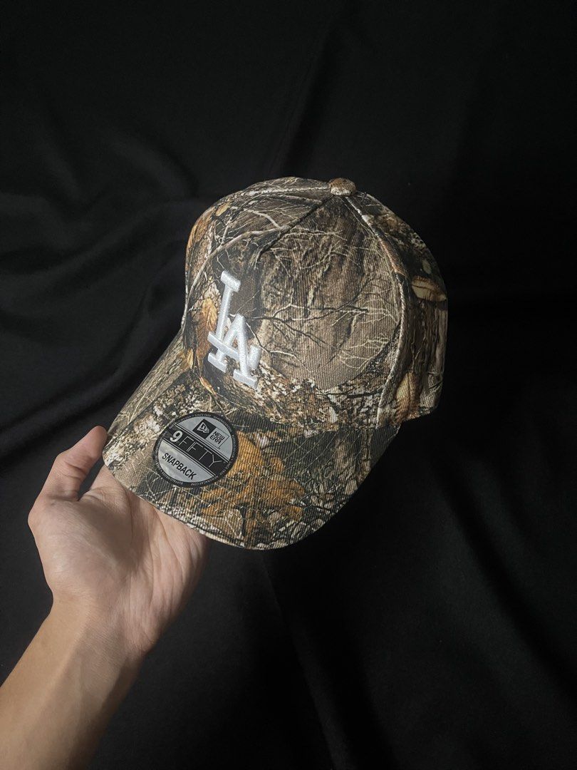 L.A REALTREE SNAPBACK (Category: Caps & Hats) located in Mandaluyong City. Submitted by adapparelandtech (Listing ID 1459686962, Image 3). Description: L.A REALTREE SNAPBACK ₱799 • BRAND NEW TOP GRADE • PAYMENT FIRST • SHIPMENT VIA JNT/LALAMOVE • RESERVATION FOR ONLY 2-3 DAYS.