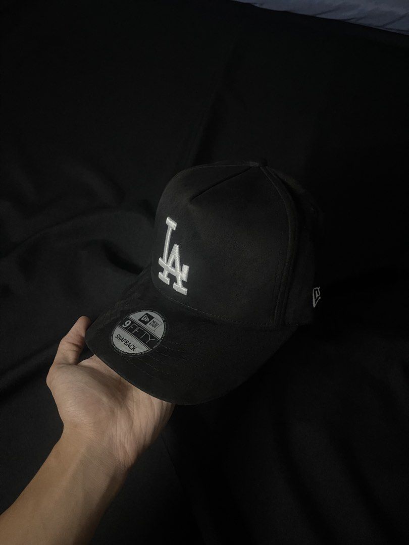 L.A SUADE BLACK SNAPBACK (Category: Caps & Hats) located in Mandaluyong City. Submitted by adapparelandtech (Listing ID 1459687061, Image 2). Description: L.A SUADE BLACK SNAPBACK 699 php • BRAND NEW TOP GRADE • PAYMENT FIRST • SHIPMENT VIA JNT/LALAMOVE • RESERVATION FOR ONLY 2-3 DAYS.