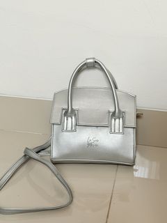 (Kategori: ) berada di . Dikirim oleh preloveddinsky (ID iklan 1459635420, Gambar 1). Deskripsi: .