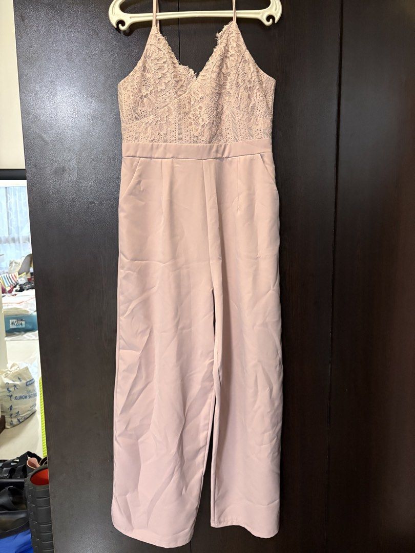 Lace Top Wide Leg Jumpsuit (Category: Jumpsuits) located in Cainta. Submitted by PreLovedbyANM (Listing ID 1459585494, Image 1). Description: - Pretty old rose pink jumpsuit - Delicate lace detail on the V-neck top - Spaghetti straps - Wide leg culotte style pants - Convenient side pockets - Zipper closure at the back - Ideal for weddings, special events Worn once to a wedding Approx flat measurements Chest - 17 inches Waist - 15 inches Length - 