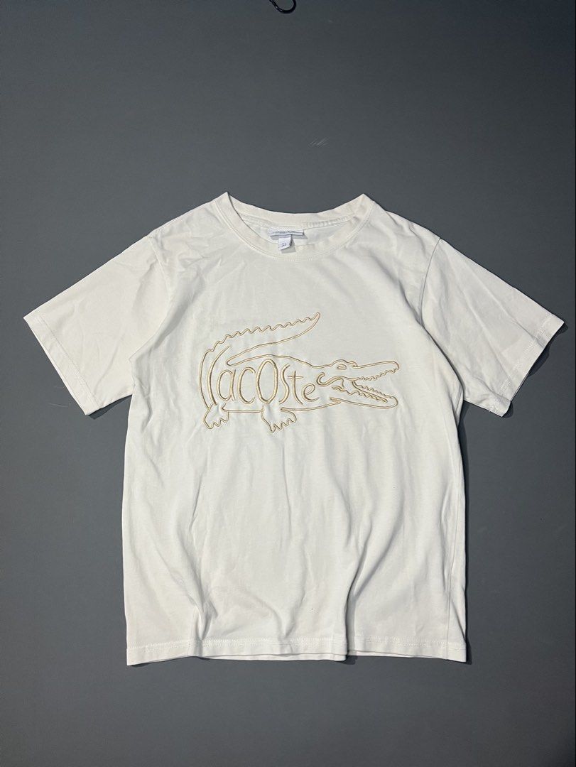 lacoste big logo t shirt (Category: Formal Shirts) located in Iloilo. Submitted by zenshark_3970a7 (Listing ID 1459509560, Image 1). Description: SIZE MEDIUM FOR MENS .