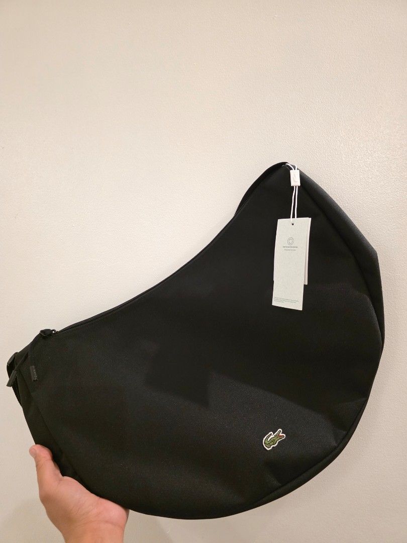 Lacoste Large Neocroc Crossbody Bag (Category: Luxury Bags & Wallets) located in Dinalupihan. Submitted by misterrsellerr (Listing ID 1459612329, Image 3). Description: .