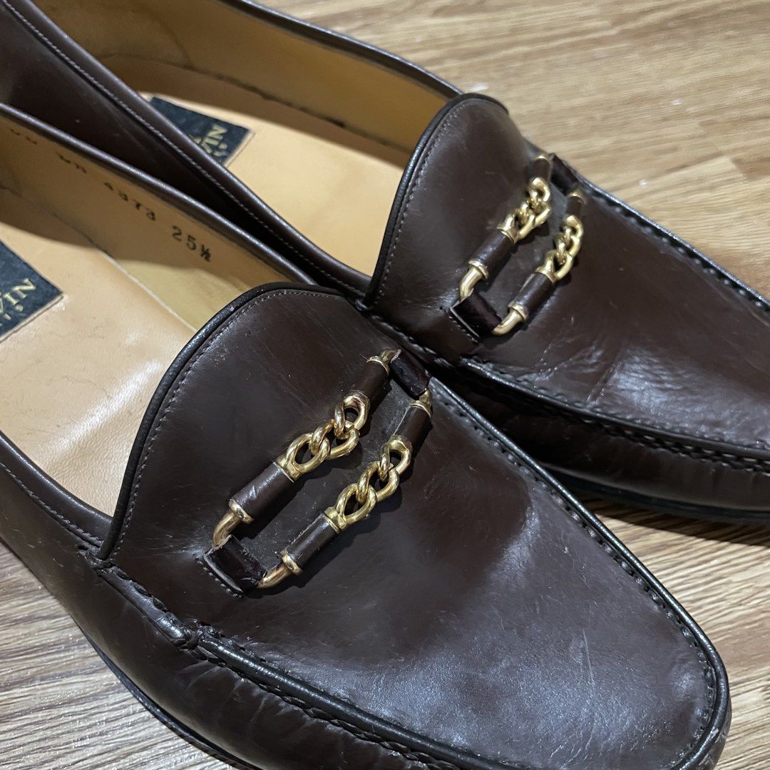 LANVIN LOAFERS (Category: Casual Shoes) located in Malolos. Submitted by recycle.rally (Listing ID 1459624912, Image 3). Description: lanvin loafers from japan size: 25 1/2 no heeldrags paint chip issue (not peel) but still in good condition, see last picture 1800 pesos location: malolos bulacan .
