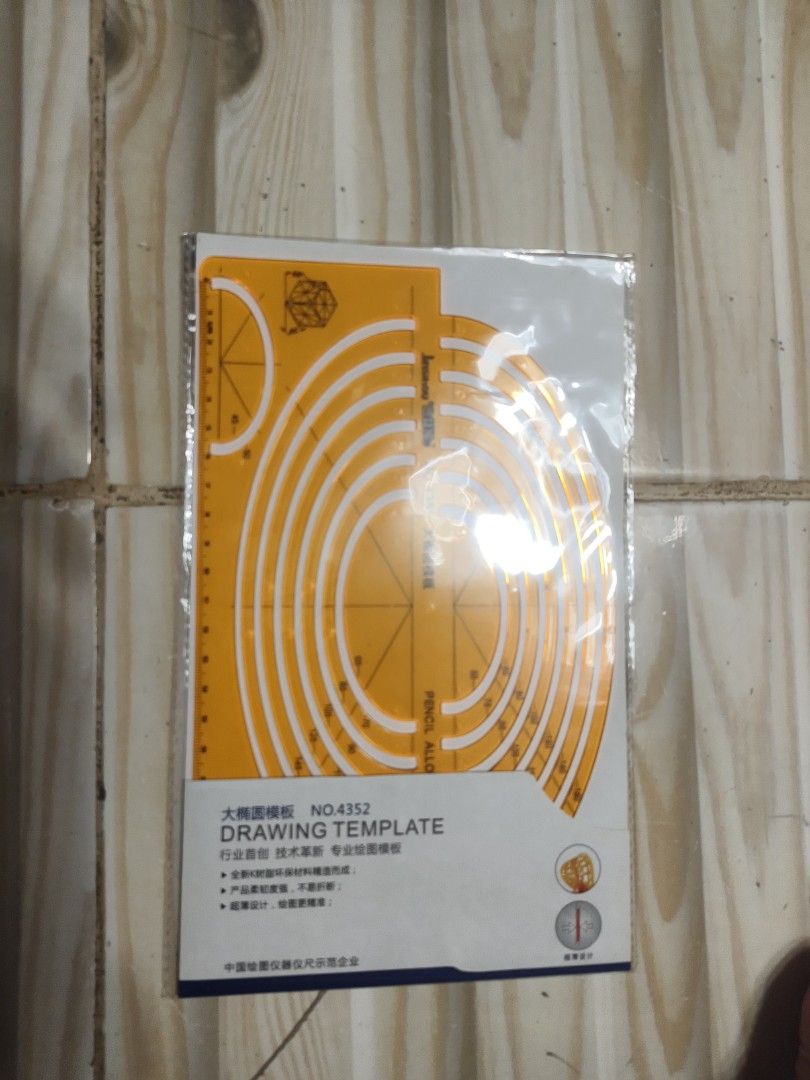 Large Ellipse template (Category: Craft Supplies & Tools) located in Manila. Submitted by lobotomyval (Listing ID 1459616081, Image 1). Description: - already have the item, negotiable.