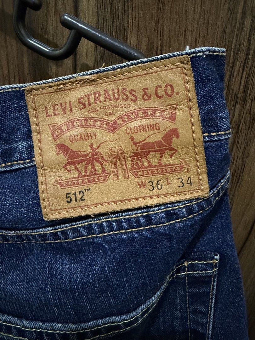Levi's 512 Jeans W36 L34 (Category: Jeans) located in Taguig. Submitted by plfits (Listing ID 1459662803, Image 3). Description: - Classic Levi's 512 Jeans - Dark Wash Denim - Straight Fit with a Slight Bootcut - Button Fly Closure - Ideal for Everyday Wear - Size: W36 L34.