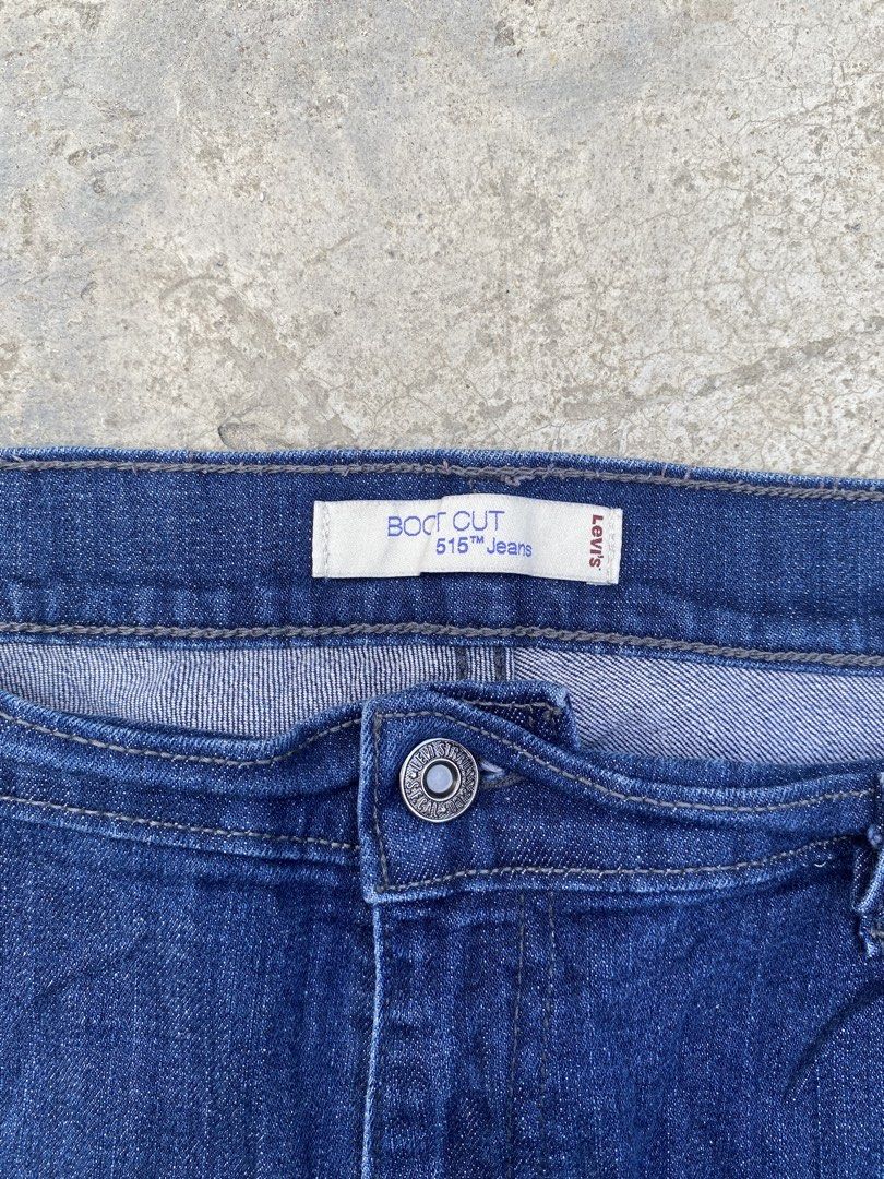Levis 515 Bootcut jeans (Category: Jeans) located in Cebu City. Submitted by gianperothrifter (Listing ID 1459529421, Image 3). Description: Levis 515 Bootcut waist 36 inch length 43.5 inch front rise 11 inch back rise 14.5 inch hem 10 inch.