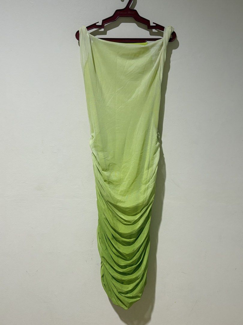Lime Green Ruched Mesh Bodycon Dress (Category: Dresses) located in Manila. Submitted by gabriellea00749 (Listing ID 1459651643, Image 1). Description: - Eye-catching lime green mesh dress - Flattering ruching all over - Fabric with a subtle sheen - Very stretchy and comfortable - Ideal for nights out or special occasions - I haven’t worn this yet!!! - I bought it at a korean boutique for around 800 pesos - Message me for measurements -Price is s