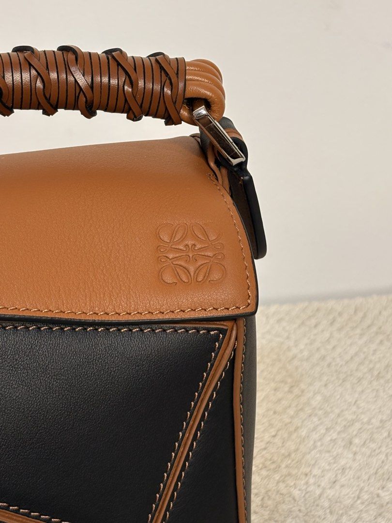 Limited Edition Loewe Puzzle Edge Bag (Category: Luxury Bags & Wallets) located in Manila. Submitted by bags_archived (Listing ID 1459676886, Image 2). Description: .