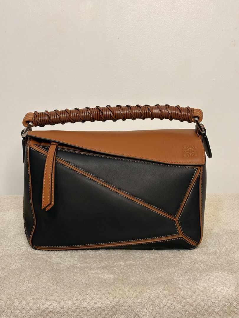 Limited Edition Loewe Puzzle Edge Bag (Category: Luxury Bags & Wallets) located in Manila. Submitted by bags_archived (Listing ID 1459676886, Image 1). Description: .